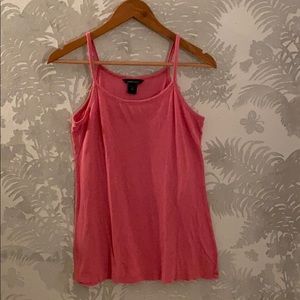 MODA INTERNATIONAL, Top